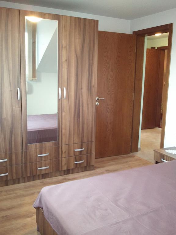 Vila Dva 3 Golden Sands Bilik gambar