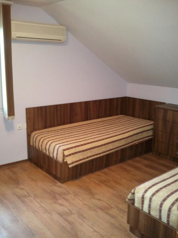 Vila Dva 3 Golden Sands Bilik gambar